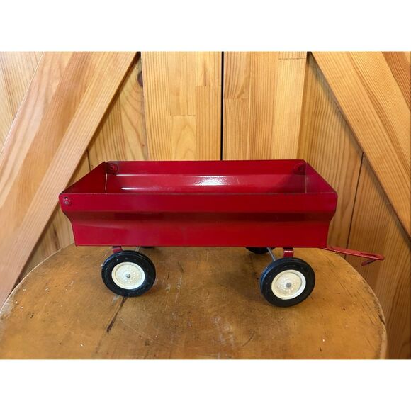 Vtg. Ertl Farm Toy Wagon Turning Wheels Opening Gate (5258) - Picture 3 of 10